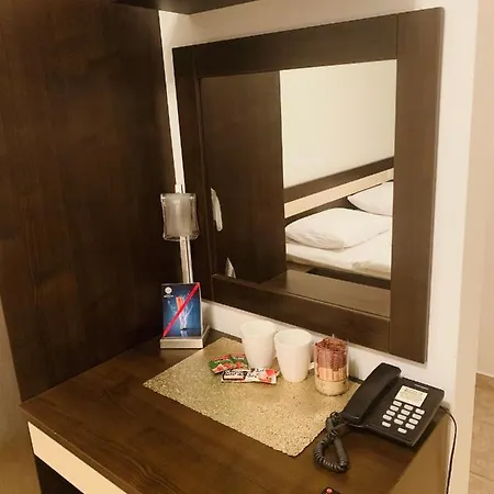 Komnata * Bešeňová