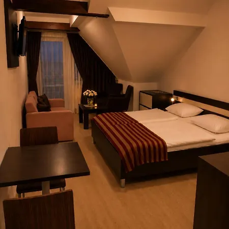 Komnata Apartmán